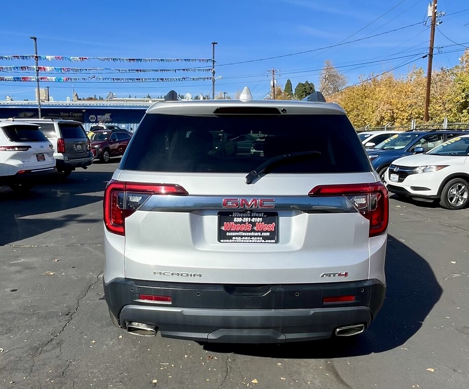 2020 GMC Acadia Located at Wheels West light-box-slides