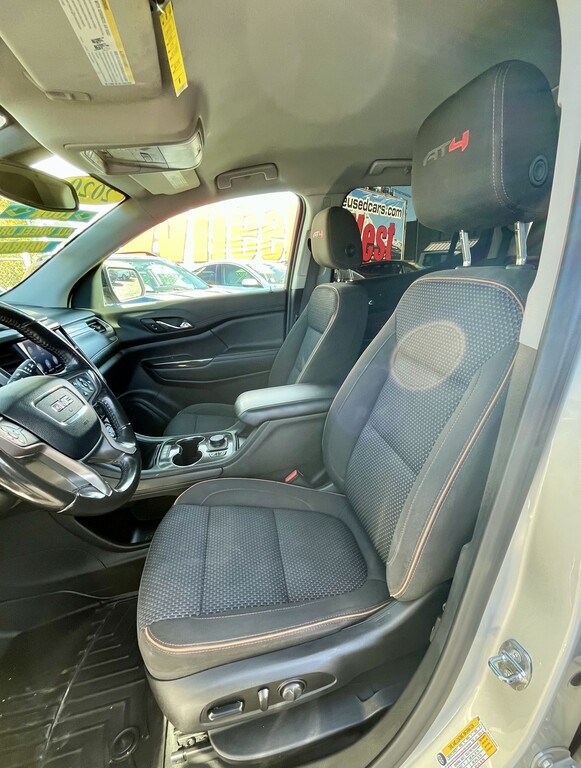 2020 GMC Acadia Located at Wheels West light-box-slides