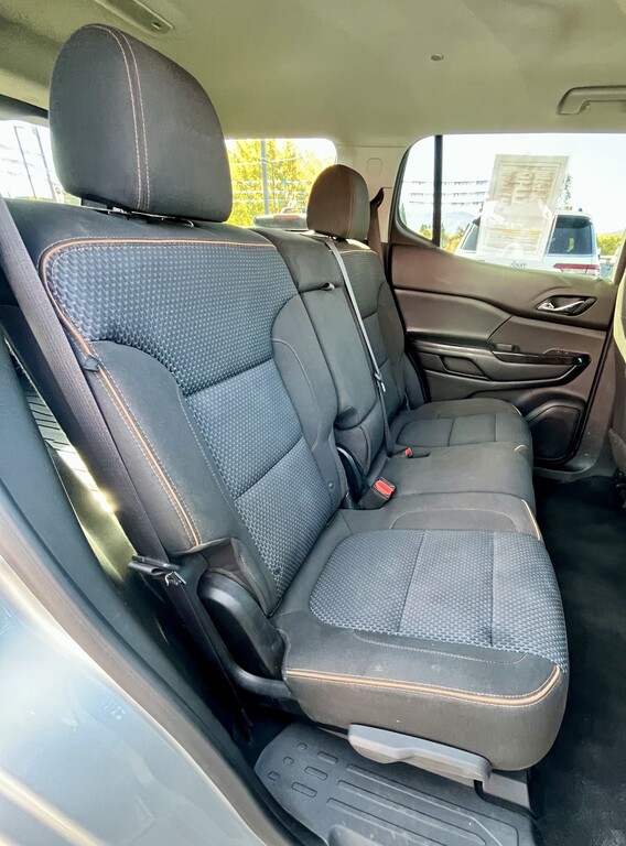 2020 GMC Acadia Located at Wheels West light-box-slides