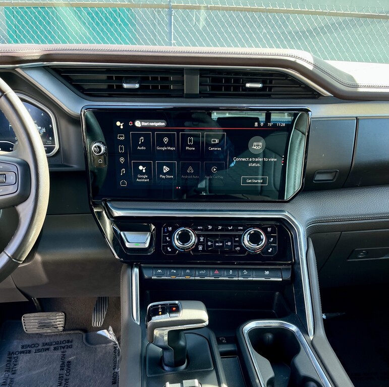 2023 GMC Sierra 1500 Crew Cab Located at Wheels West light-box-slides