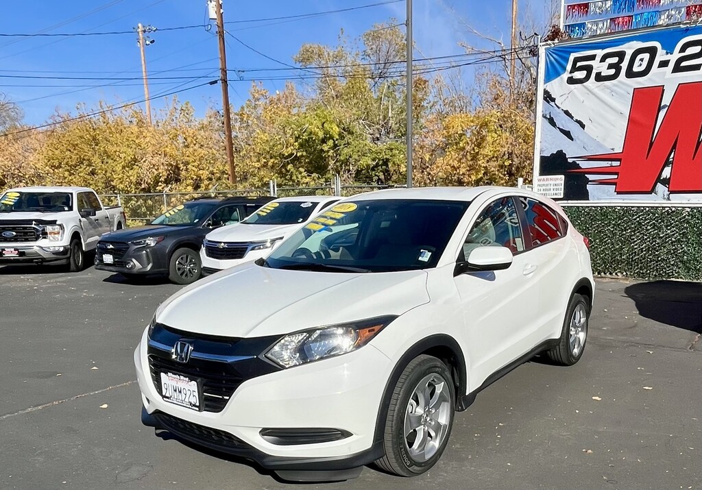 2018 Honda HR-V Located at Wheels West light-box-slides