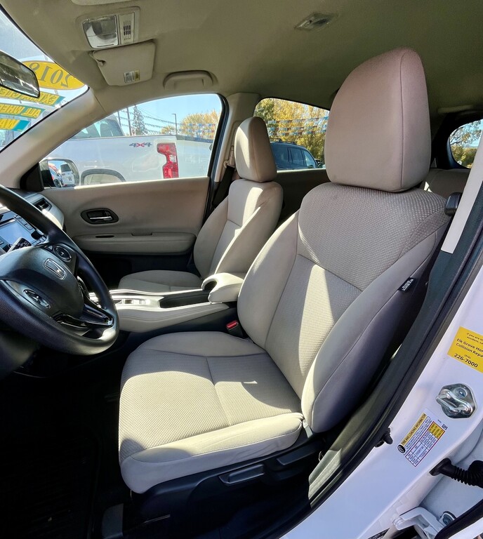 2018 Honda HR-V Located at Wheels West light-box-slides