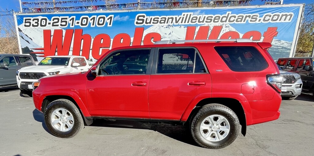 2018 Toyota 4Runner Located at Wheels West light-box-slides