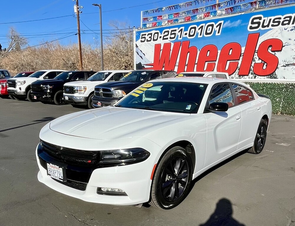 2020 Dodge Charger SXT