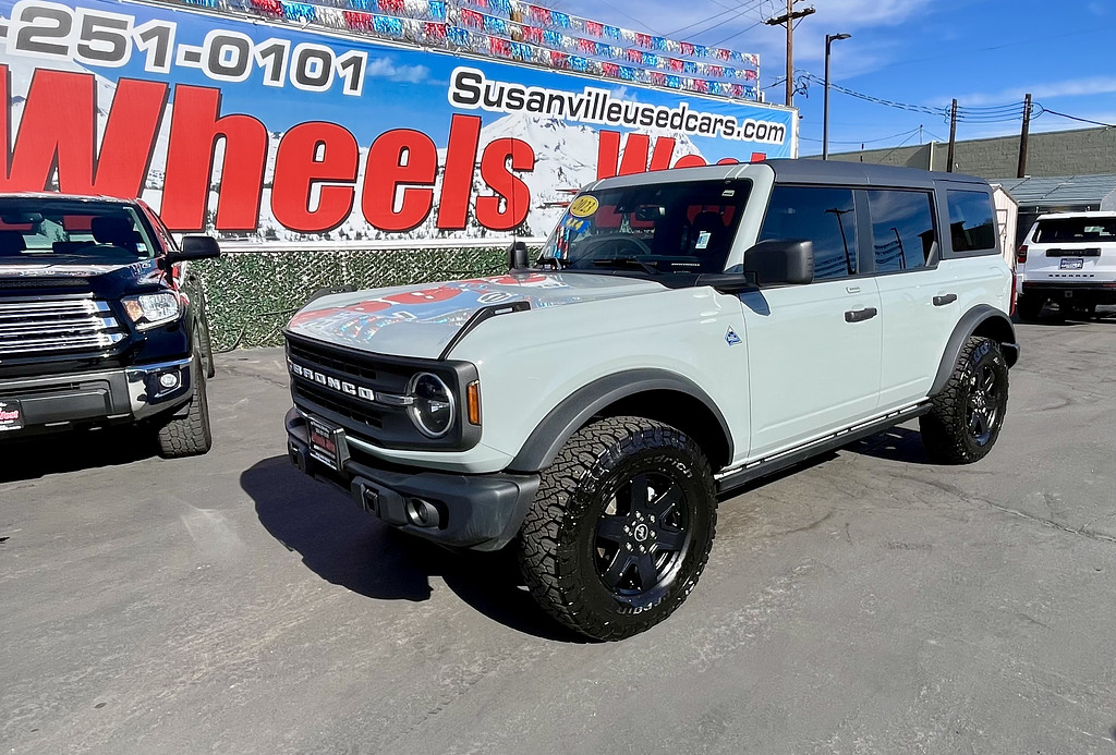 2023 Ford Bronco Located at Wheels West light-box-slides