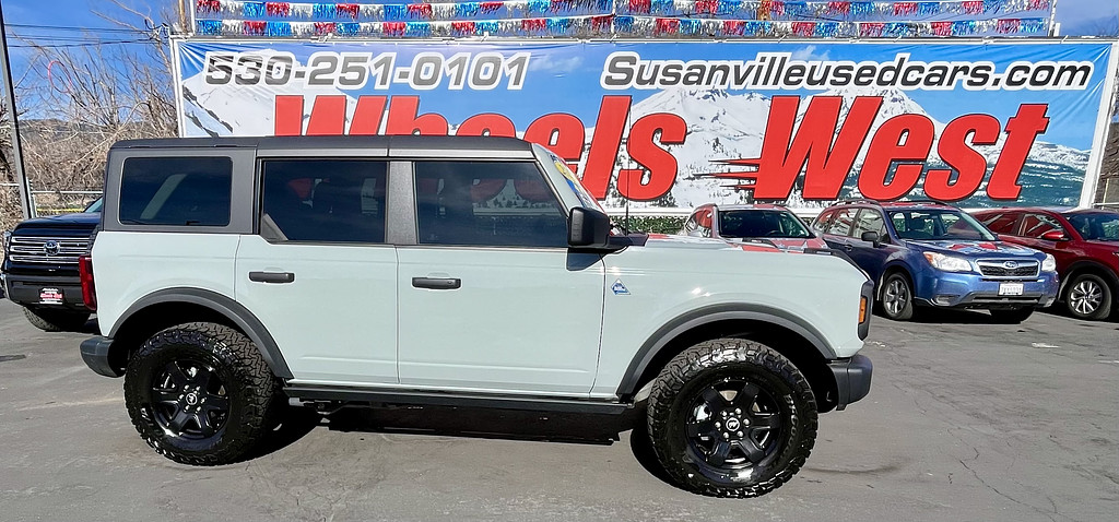 2023 Ford Bronco Located at Wheels West slide-image