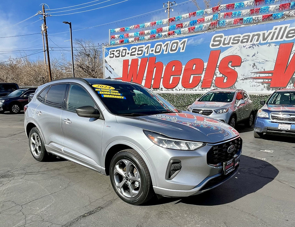 2024 Ford Escape ST-Line