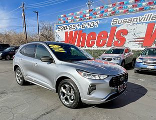 Thumbnail - 2024 Ford Escape