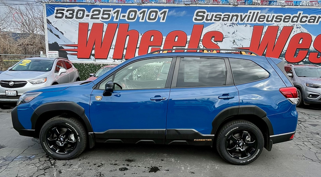 2024 Subaru Forester Located at Wheels West slide-image