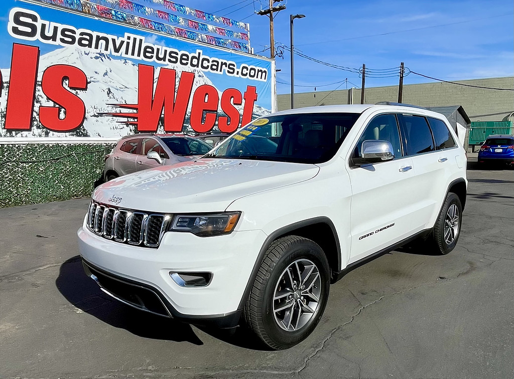 2018 Jeep Grand Cherokee Located at Wheels West slide-image