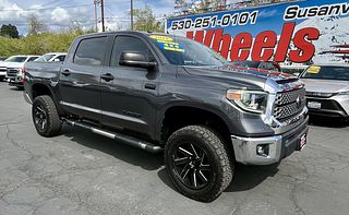 Thumbnail - 2018 Toyota Tundra