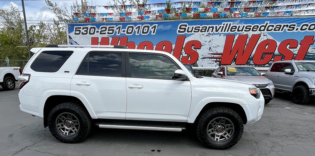 2019 Toyota 4Runner Located at Wheels West light-box-slides