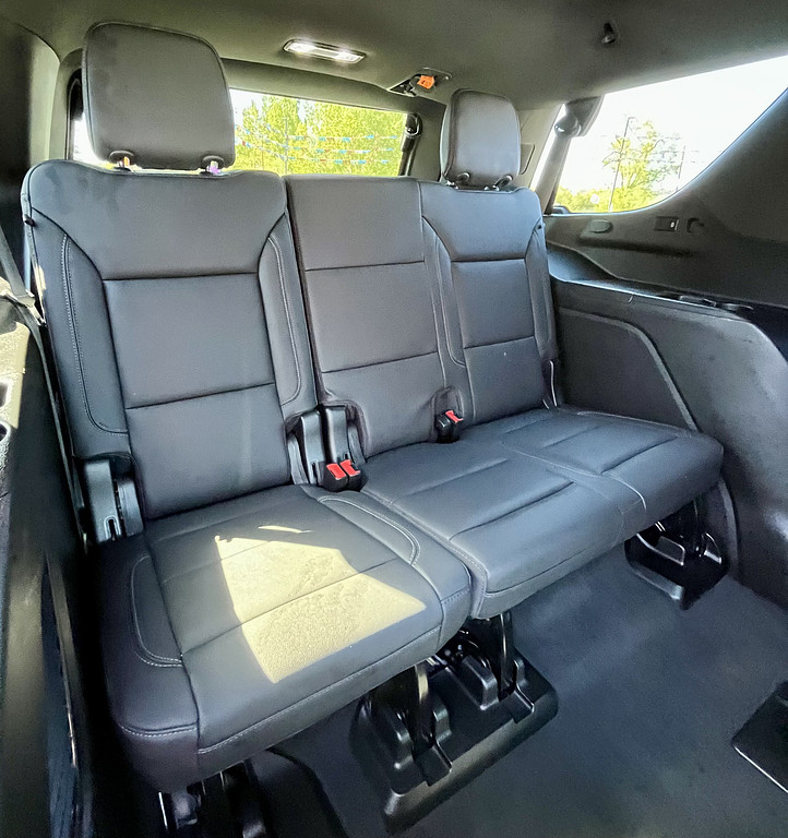 2021 Chevrolet Tahoe Located at Wheels West slide-image