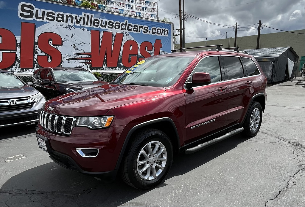 2021 Jeep Grand Cherokee Laredo E 4WD's photo