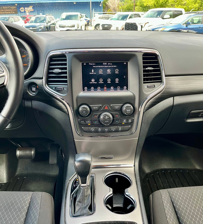 2021 Jeep Grand Cherokee Laredo E - Photo 9