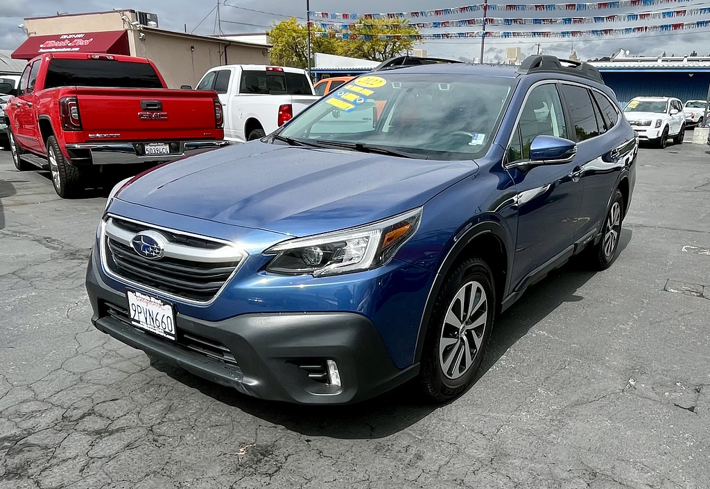 2022 Subaru Outback Located at Wheels West slide-image