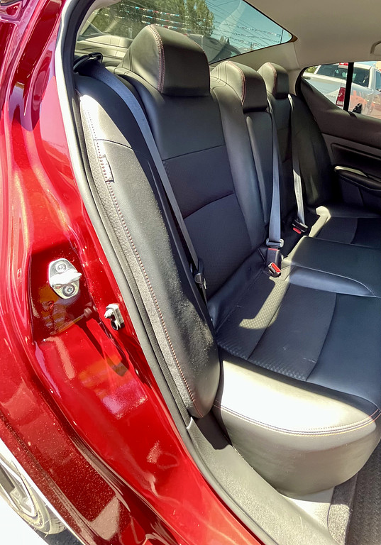 2023 Nissan Altima Located at Wheels West light-box-slides