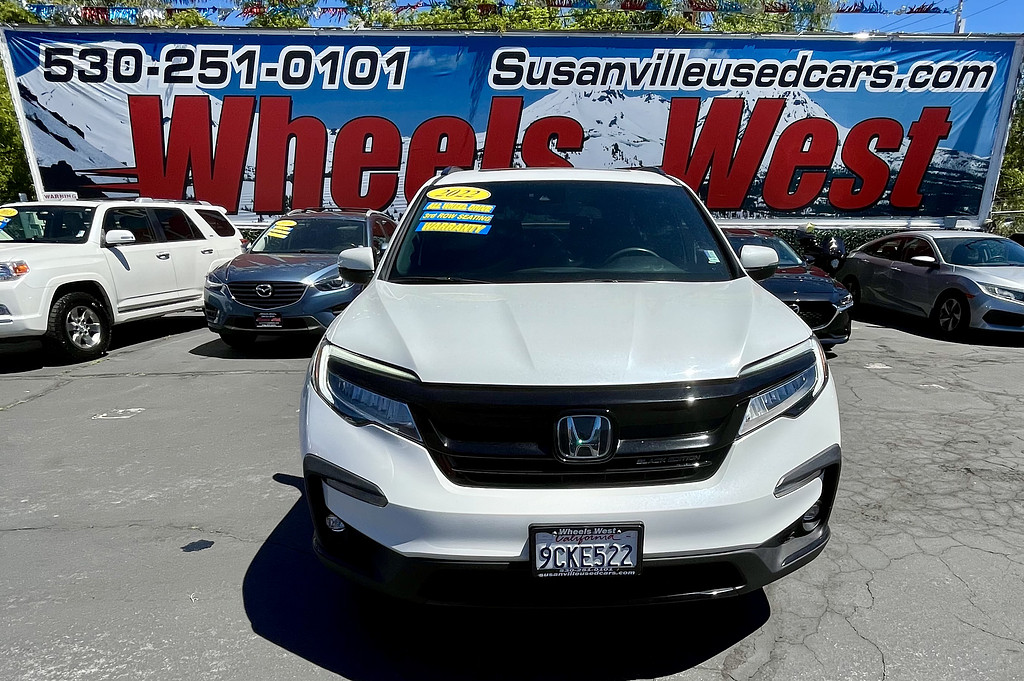 2022 Honda Pilot Located at Wheels West light-box-slides