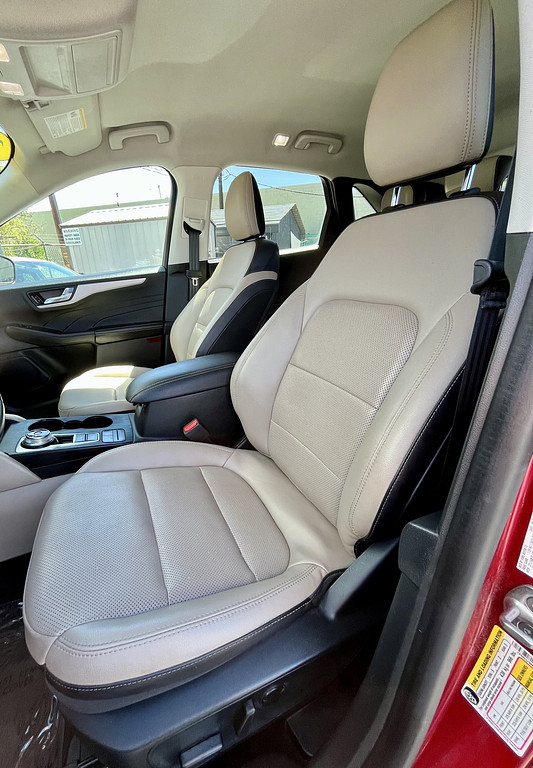 2021 Ford Escape Located at Wheels West slide-image