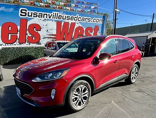 Thumbnail - 2021 Ford Escape