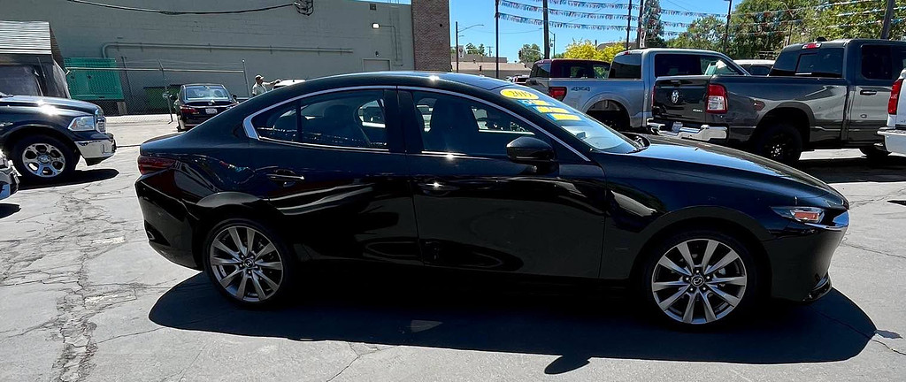 2019 Mazda Mazda3 Sedan Located at Wheels West light-box-slides