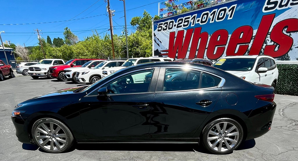 2019 Mazda Mazda3 Sedan Located at Wheels West light-box-slides