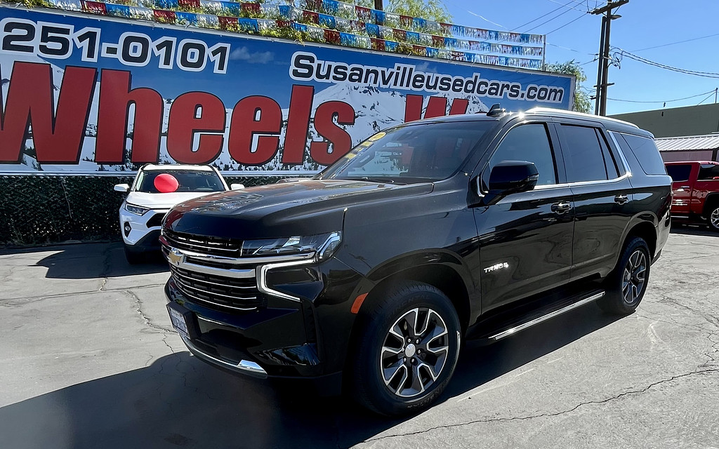 2022 Chevrolet Tahoe Located at Wheels West light-box-slides