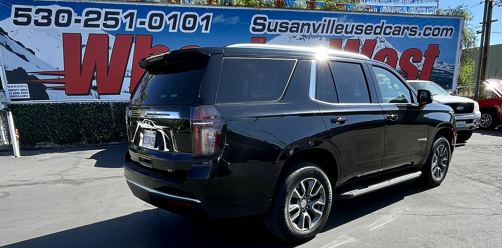 2022 Chevrolet Tahoe Located at Wheels West light-box-slides