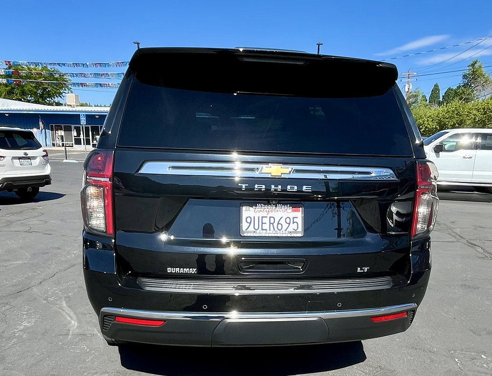 2022 Chevrolet Tahoe Located at Wheels West light-box-slides