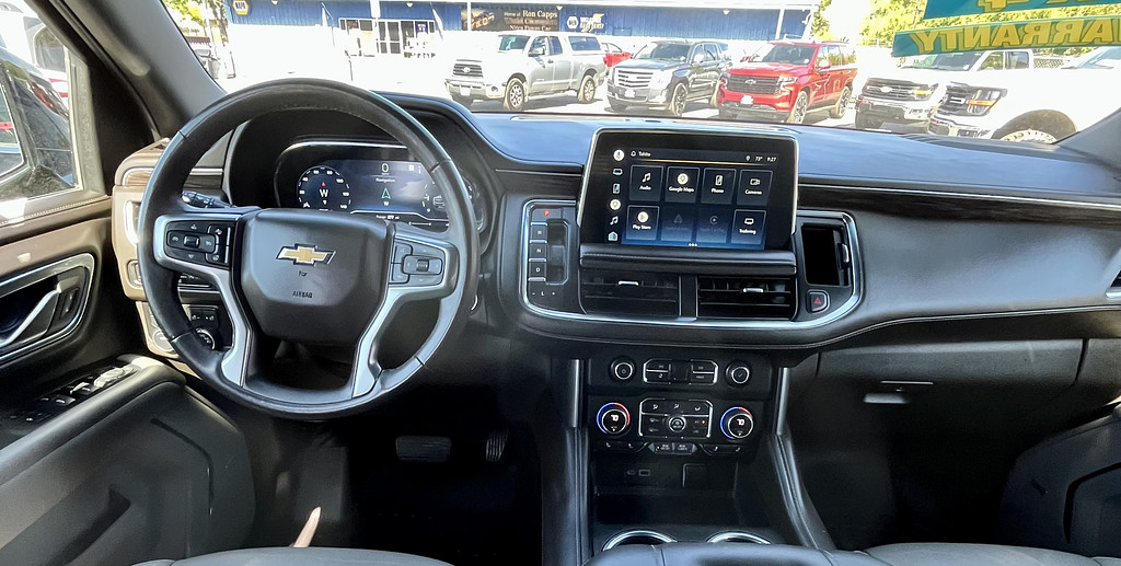 2022 Chevrolet Tahoe Located at Wheels West light-box-slides