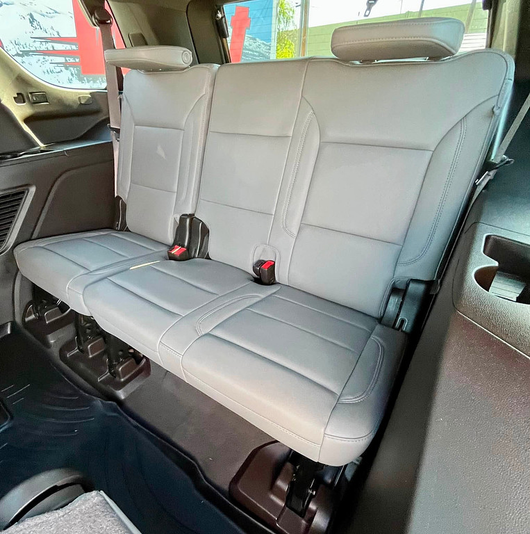 2022 Chevrolet Tahoe Located at Wheels West light-box-slides