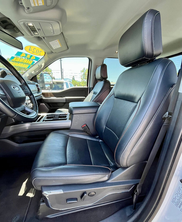 2024 Ford Super Duty F-250 SRW Located at Wheels West slide-image