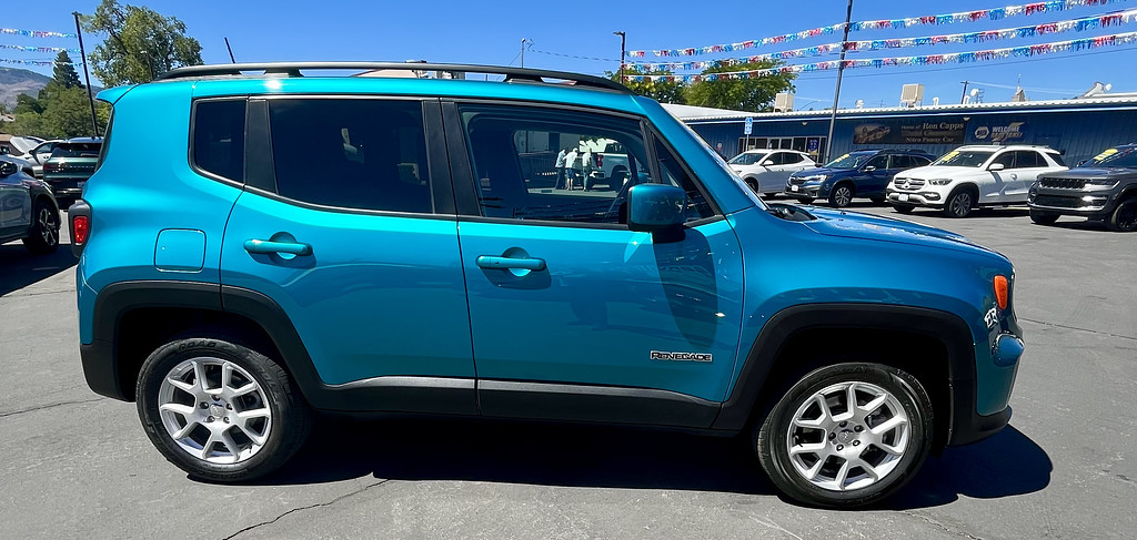 2021 Jeep Renegade Located at Wheels West slide-image