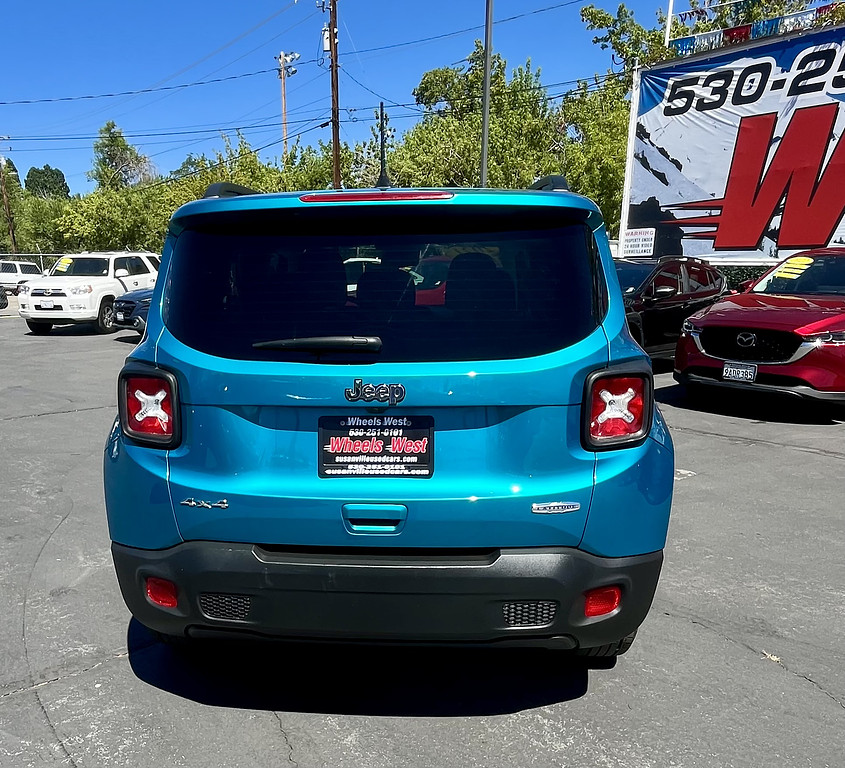 2021 Jeep Renegade Located at Wheels West slide-image