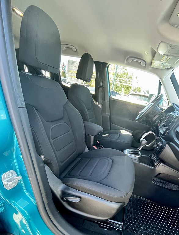 2021 Jeep Renegade Located at Wheels West slide-image