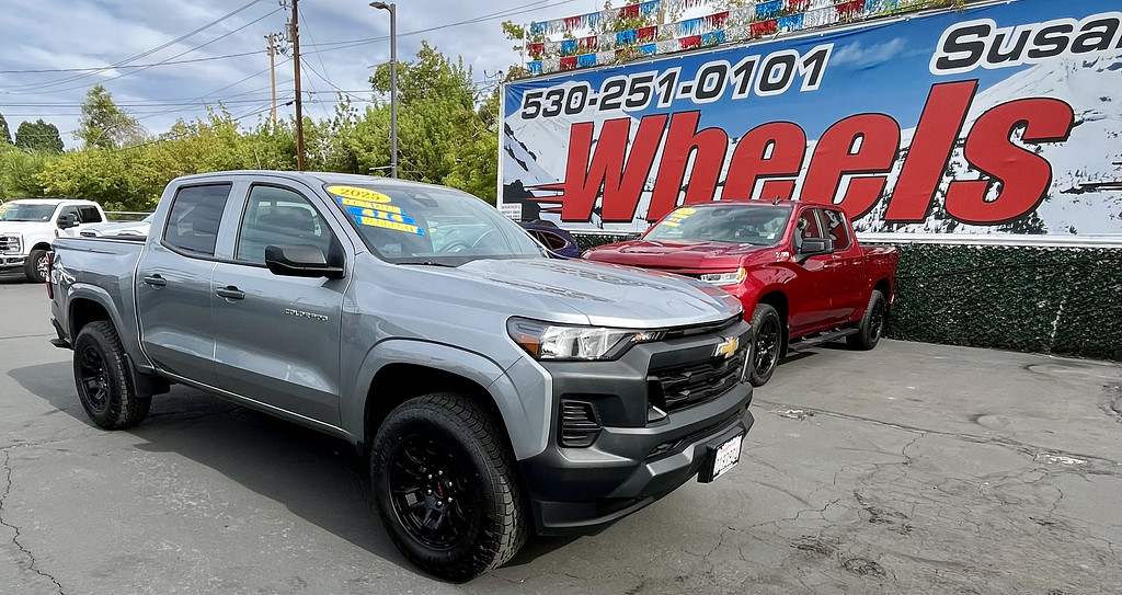2025 Chevrolet Colorado Located at Wheels West light-box-slides