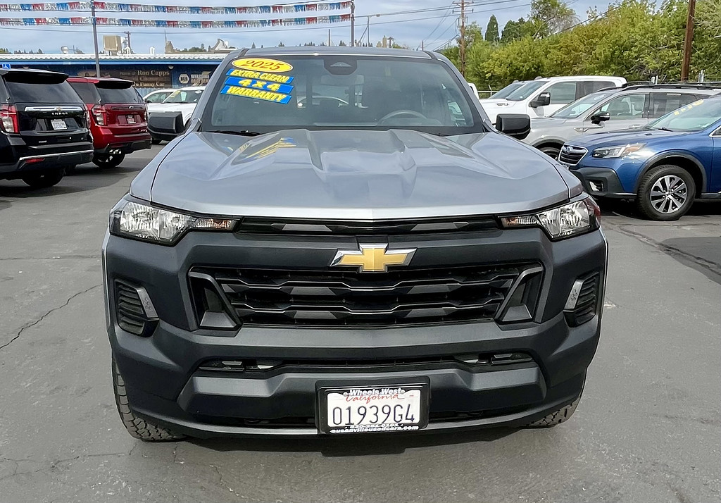 2025 Chevrolet Colorado Located at Wheels West light-box-slides