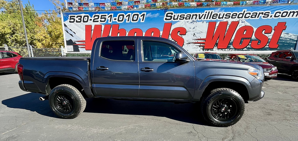 2021 Toyota Tacoma Located at Wheels West light-box-slides