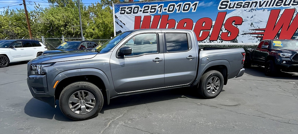 2025 Nissan Frontier Located at Wheels West light-box-slides