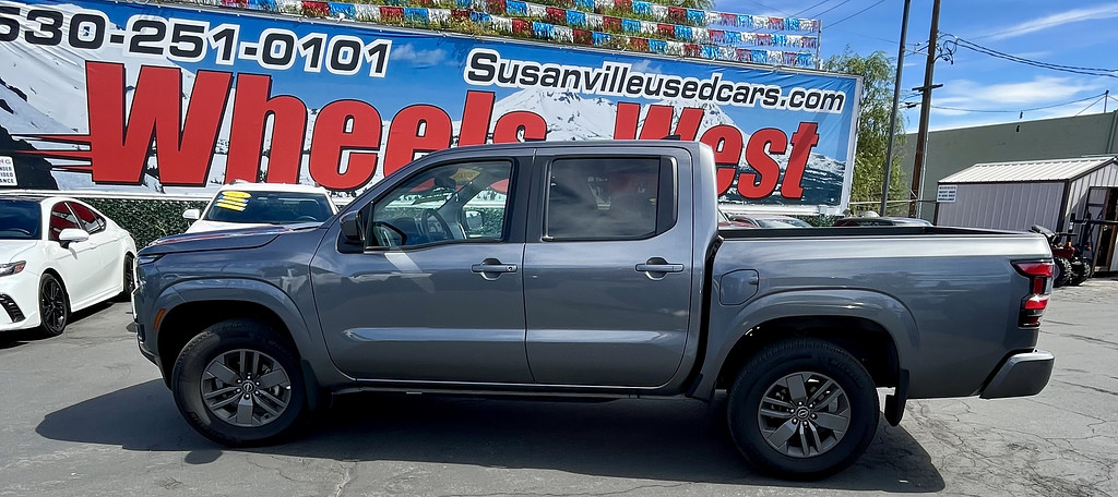 2025 Nissan Frontier Located at Wheels West light-box-slides