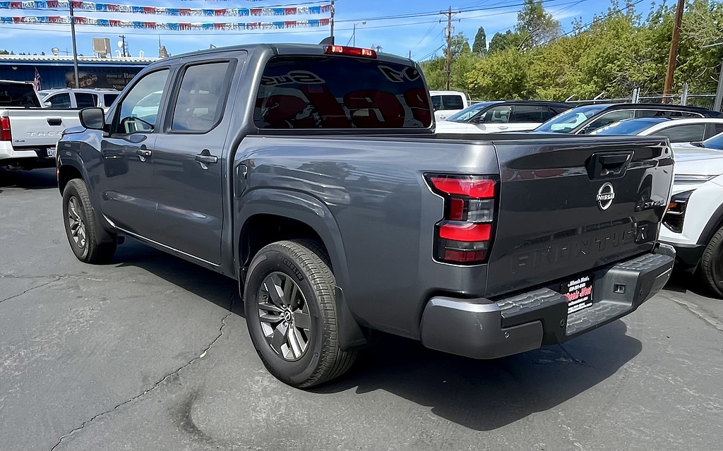 2025 Nissan Frontier Located at Wheels West light-box-slides