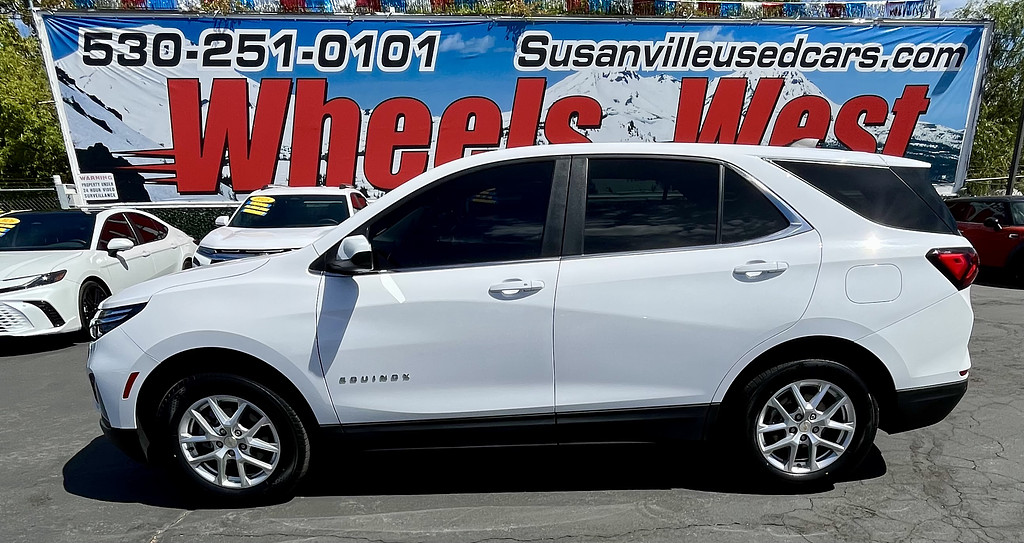 2024 Chevrolet Equinox Located at Wheels West slide-image