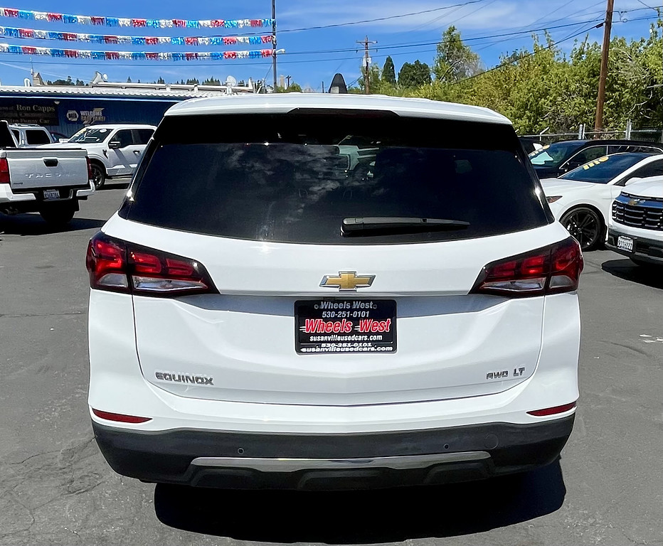 2024 Chevrolet Equinox Located at Wheels West light-box-slides