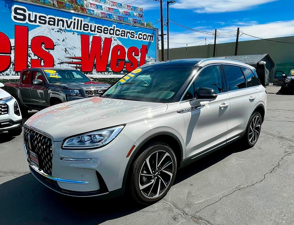2023 Lincoln Corsair Located at Wheels West slide-image