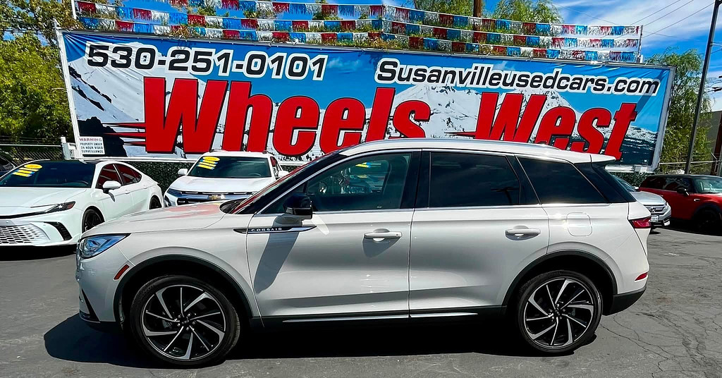 2023 Lincoln Corsair Located at Wheels West slide-image