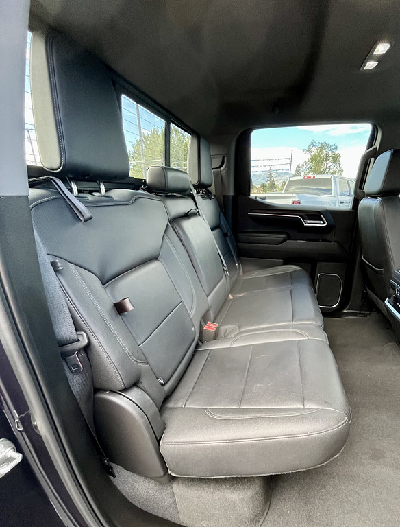 2022 GMC Sierra 1500 Located at Wheels West slide-image