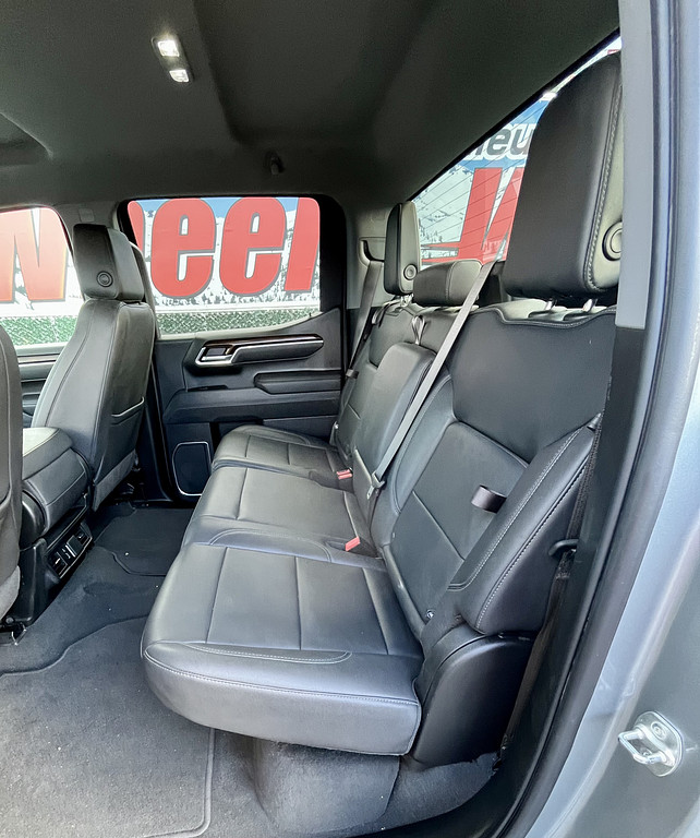 2025 GMC Sierra 1500 Located at Wheels West slide-image