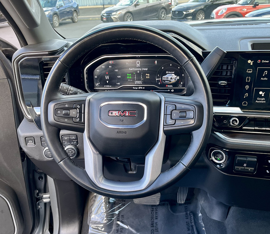 2025 GMC Sierra 1500 Located at Wheels West light-box-slides