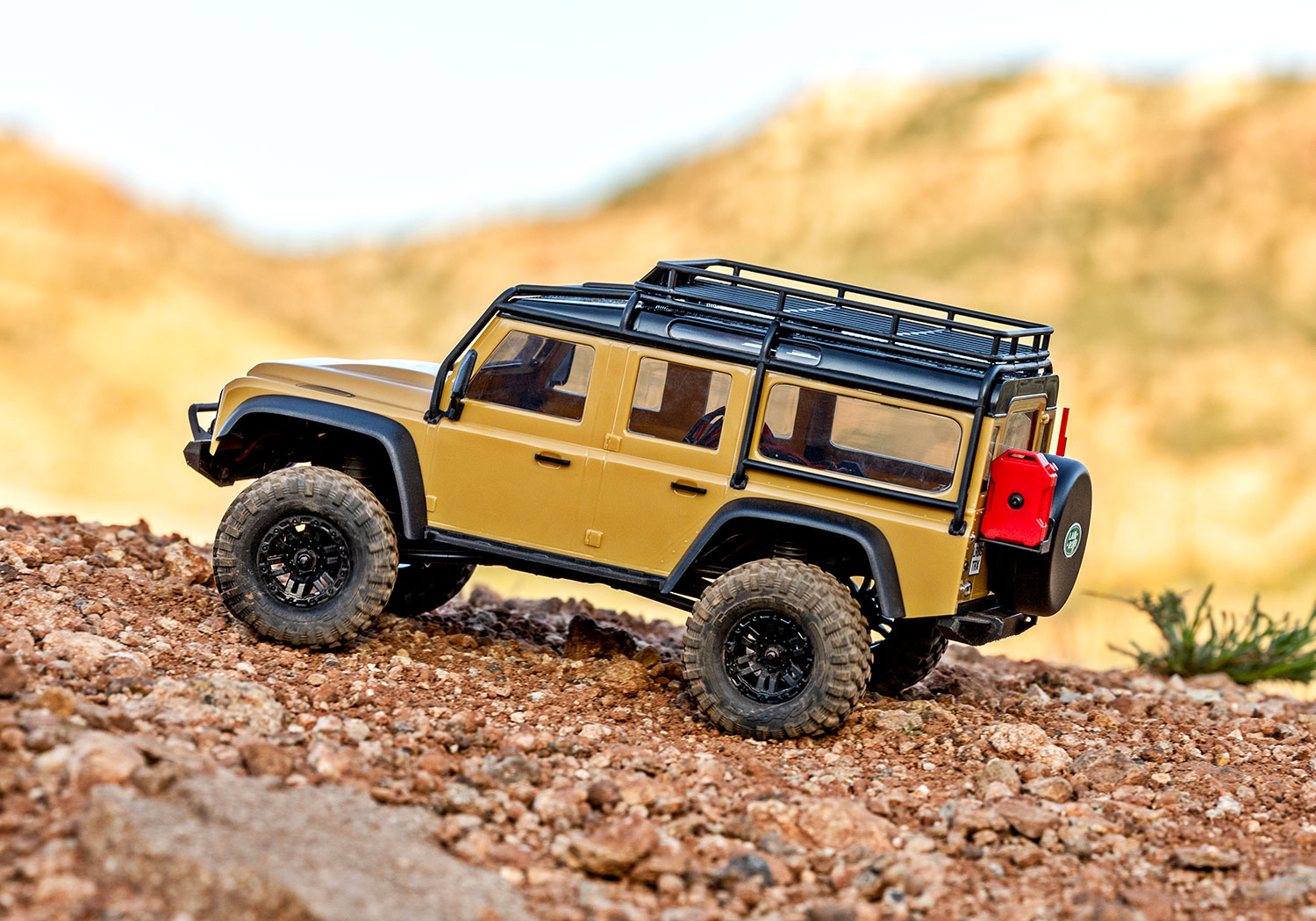 Traxxas 97054-1-TAN - TRX-4M Land Rover Defender 1/18 4X4 Crawler