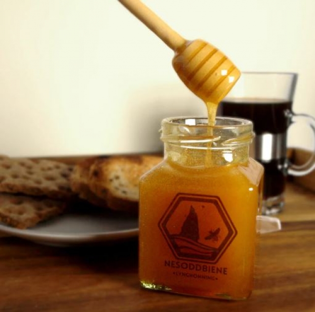 Norwegian Heather Honey - Norwegianbeekeeper